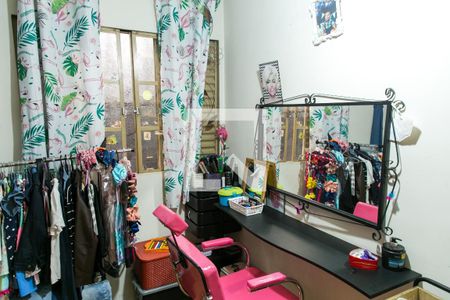 Casa à venda com 230m², 5 quartos e 3 vagasQuarto 1  