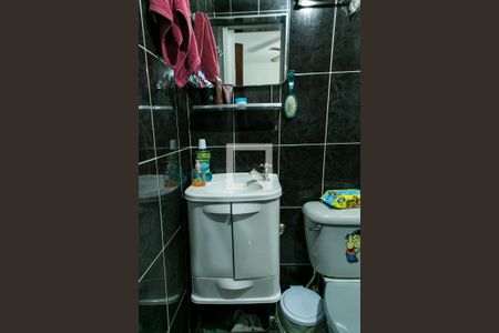 Casa à venda com 230m², 5 quartos e 3 vagasBanheiro da Suíte 1