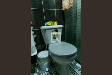 Casa à venda com 230m², 5 quartos e 3 vagasBanheiro da Suíte 1