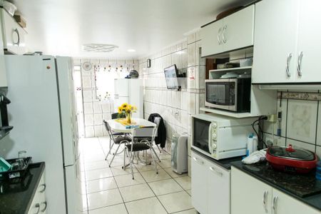 Casa à venda com 230m², 5 quartos e 3 vagasCozinha