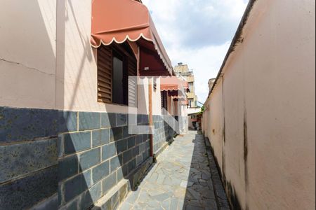 Casa à venda com 200m², 6 quartos e 2 vagas