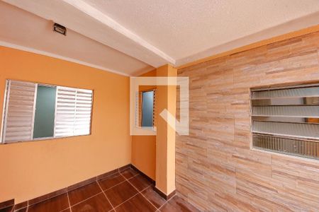Casa para alugar com 90m², 2 quartos e 1 vagaÁrea de Serviço