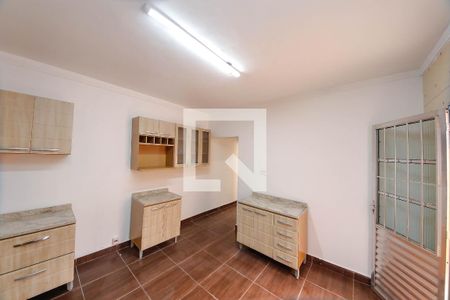 Casa para alugar com 90m², 2 quartos e 1 vagaCozinha