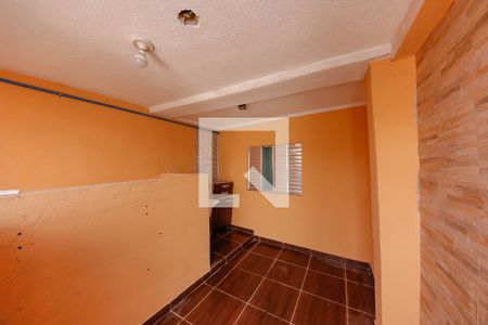 Casa para alugar com 90m², 2 quartos e 1 vagaÁrea de Serviço