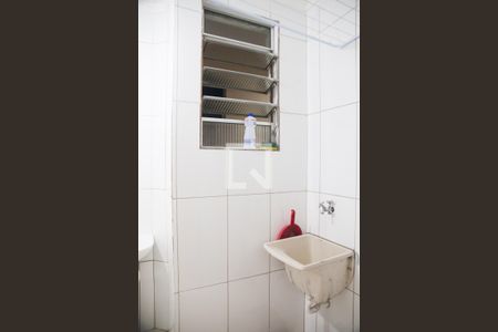 Banheiro de kitnet/studio à venda com 1 quarto, 38m² em Santa Ifigênia, São Paulo