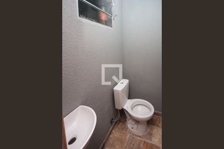 Casa à venda com 90m², 2 quartos e 2 vagasLavabo