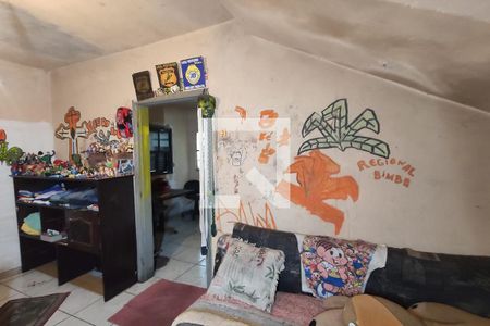 Casa à venda com 140m², 3 quartos e 1 vagaQuarto 5