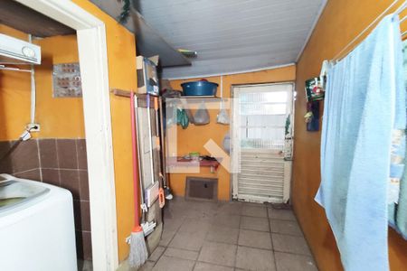 Casa à venda com 140m², 3 quartos e 1 vagaÁrea de Serviço