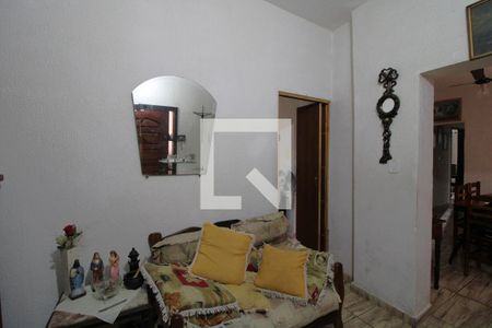 Sala 1 de casa para alugar com 3 quartos, 180m² em Jardim Guarapiranga, São Paulo