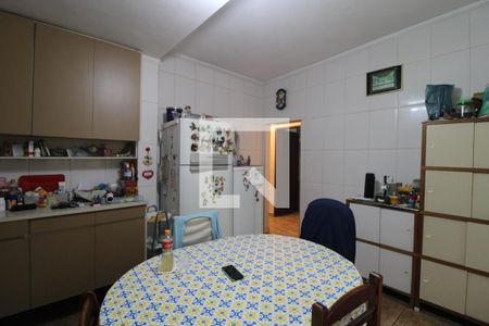 Casa para alugar com 180m², 3 quartos e 2 vagasCozinha
