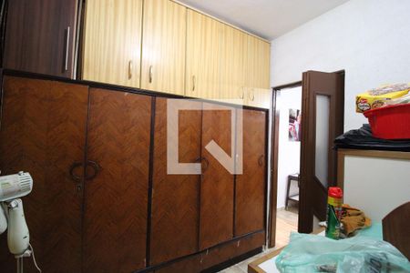 Casa para alugar com 180m², 3 quartos e 2 vagasQuarto 2