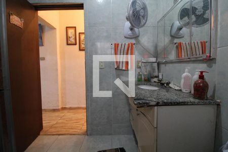 Casa para alugar com 180m², 3 quartos e 2 vagasBanheiro comum