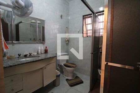 Casa para alugar com 180m², 3 quartos e 2 vagasBanheiro comum