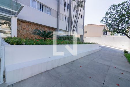 Apartamento para alugar com 130m², 4 quartos e 1 vagaFachada