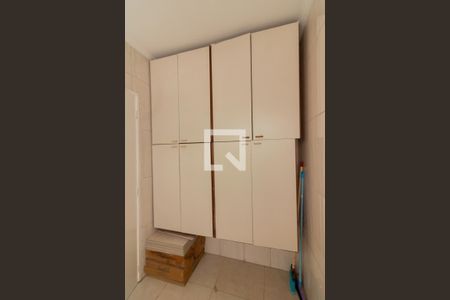 Apartamento para alugar com 130m², 4 quartos e 1 vagaÁrea de Serviço