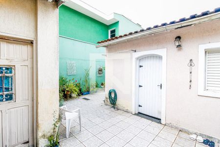 Casa à venda com 240m², 4 quartos e 6 vagas