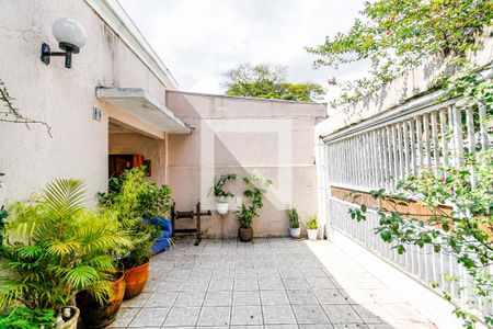 Casa à venda com 240m², 4 quartos e 6 vagas