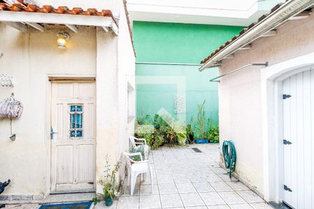 Casa à venda com 240m², 4 quartos e 6 vagas