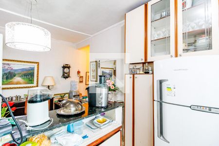 Casa à venda com 4 quartos, 240m² em Vila Cordeiro, São Paulo