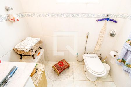 Casa à venda com 240m², 4 quartos e 6 vagas