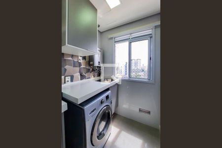 Apartamento à venda com 70m², 2 quartos e 1 vaga Apartamento à venda com 70m², 2 quartos e 1 vagaÁrea de Serviço