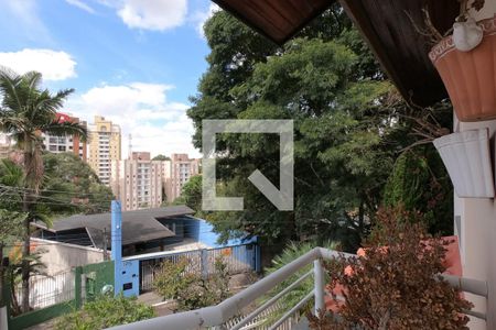 Casa à venda com 253m², 4 quartos e 4 vagasSuíte _ Vista