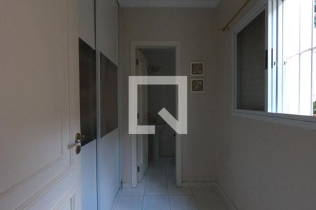 Casa à venda com 253m², 4 quartos e 4 vagasÁrea de Serviço