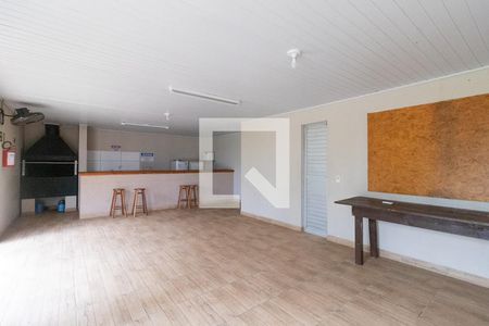 Apartamento à venda com 42m², 2 quartos e 1 vaga Apartamento à venda com 42m², 2 quartos e 1 vagaÁrea comum - Salão de festas