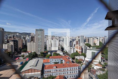 Vista da varanda da sala  de apartamento para alugar com 1 quarto, 55m² em Funcionários, Belo Horizonte
