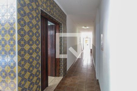 Casa à venda com 182m², 3 quartos e 2 vagasCorredor
