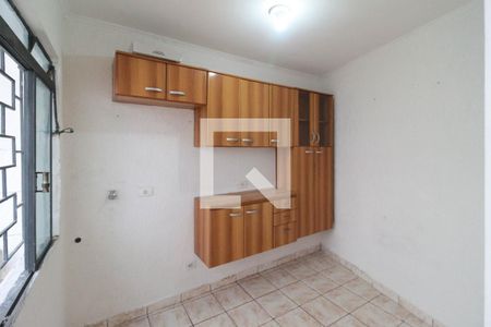 Casa à venda com 182m², 3 quartos e 2 vagasQuarto de serviço