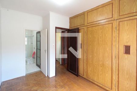 Casa à venda com 182m², 3 quartos e 2 vagasQuarto 2