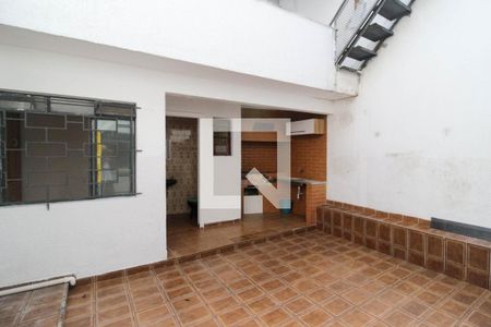 Casa à venda com 182m², 3 quartos e 2 vagasQuintal