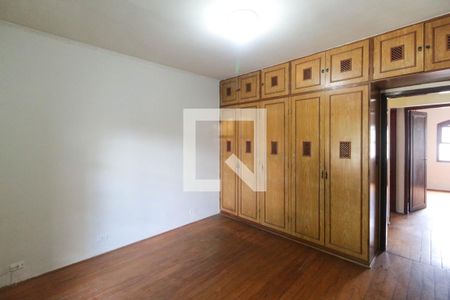 Quarto 1 de casa para alugar com 3 quartos, 182m² em Jardim da Gloria, São Paulo