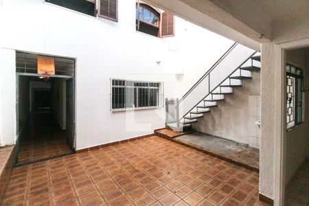 Casa à venda com 182m², 3 quartos e 2 vagasQuintal