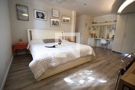 Apartamento à venda com 380m², 4 quartos e 4 vagasSuíte 1