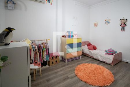 Apartamento à venda com 380m², 4 quartos e 4 vagasQuarto 2