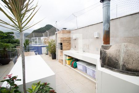 Apartamento à venda com 380m², 4 quartos e 4 vagasChurrasqueira