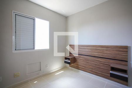 Suite de apartamento para alugar com 3 quartos, 71m² em Santa Mônica, Uberlândia