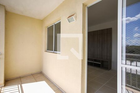 Varanda de apartamento para alugar com 3 quartos, 71m² em Santa Mônica, Uberlândia