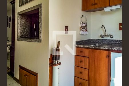 Casa à venda com 534m², 4 quartos e 5 vagasÁrea comum - Churrasqueira