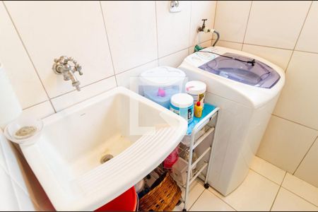 Apartamento à venda com 121m², 4 quartos e 2 vagasLavanderia 1