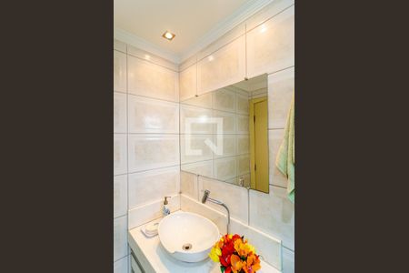 Apartamento à venda com 121m², 4 quartos e 2 vagasBanheiro Social 1