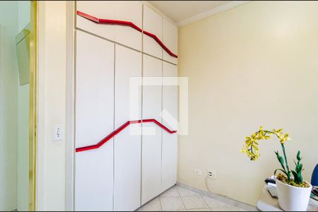 Apartamento à venda com 121m², 4 quartos e 2 vagasQuarto 4
