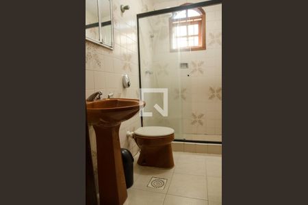 Casa à venda com 200m², 5 quartos e 4 vagasBanheiro da site 1