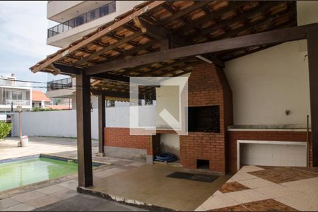 Churrasqueira de casa à venda com 5 quartos, 200m² em Piratininga, Niterói