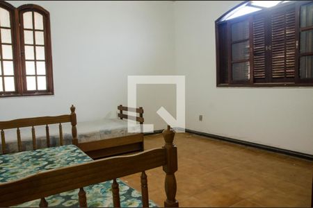 Casa à venda com 200m², 5 quartos e 4 vagasQuarto 3