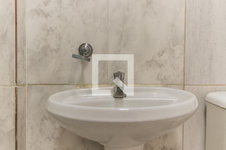 Apartamento à venda com 57m², 2 quartos e sem vaga Apartamento à venda com 57m², 2 quartos e sem vagaBanheiro - Torneira