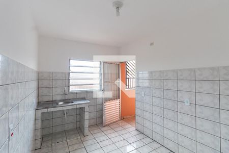Cozinha de apartamento para alugar com 1 quarto, 33m² em Parque Artur Alvim, São Paulo