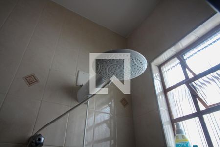 Casa à venda com 152m², 2 quartos e 2 vagas Casa à venda com 152m², 2 quartos e 2 vagasBanheiro